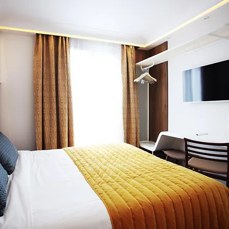 Hotel Eiffel Turenne Parigi
