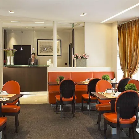 Hotel Eiffel Turenne Parigi