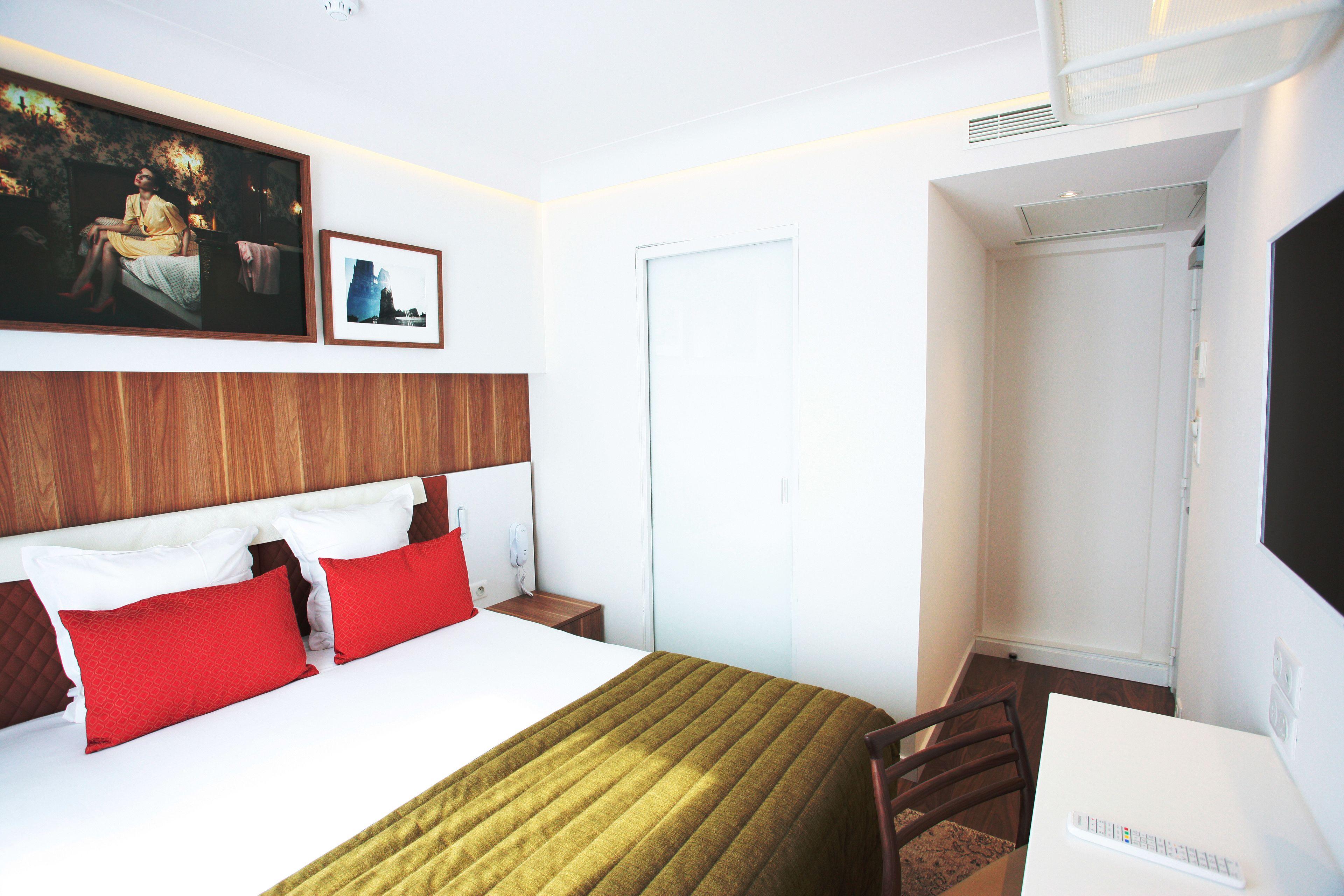 Hotel Eiffel Turenne 3*